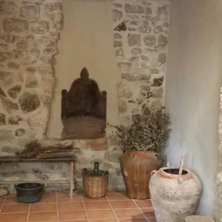 Ca La Serrana Casa rural Bot